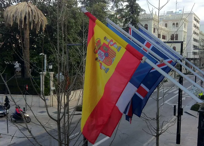 Atlantida Pensión Granada