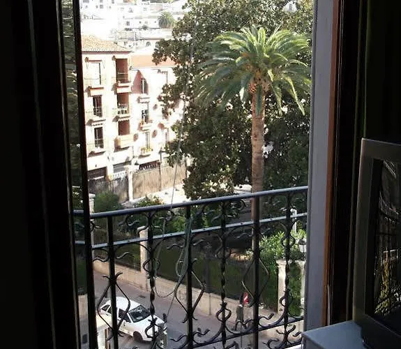 Pensión Atlantida *