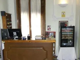 Atlantida Guest house Granada