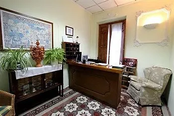 Atlantida Guest house Granada