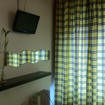 Atlantida Guest house Granada